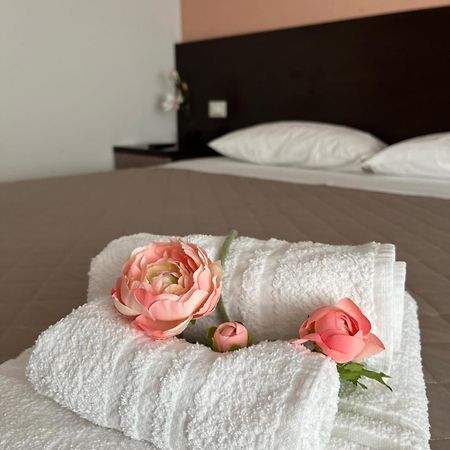 تْشيراسولو Bed & Breakfast La Rondinella المظهر الخارجي الصورة